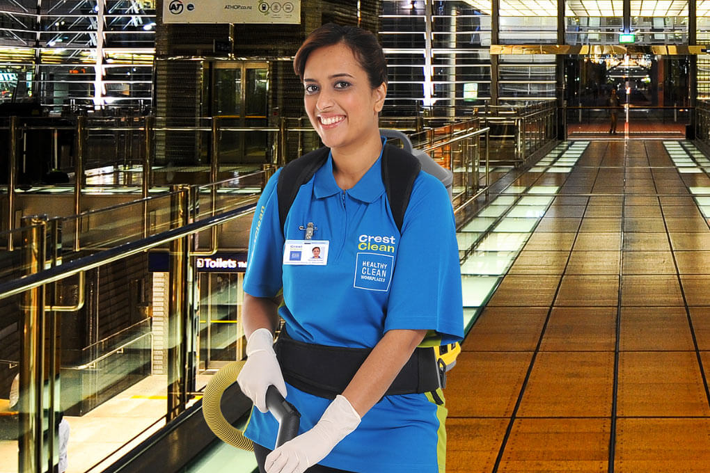 hard-floor-cleaner-service